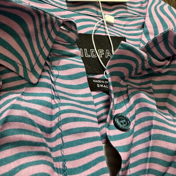 Wildfang Women's Button Up Short Sleeve Shirt Small Pink Groovy Teal Wave Print - Picture 3 of 5